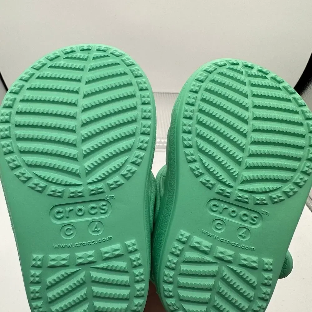Crocs size 4 star mint green sandals